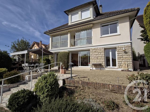 maison à vendre - 8 pièces - 193.4 m2 - THORIGNY SUR MARNE - 77 - ILE-DE-FRANCE - Century 21 Orquéra Immobilier