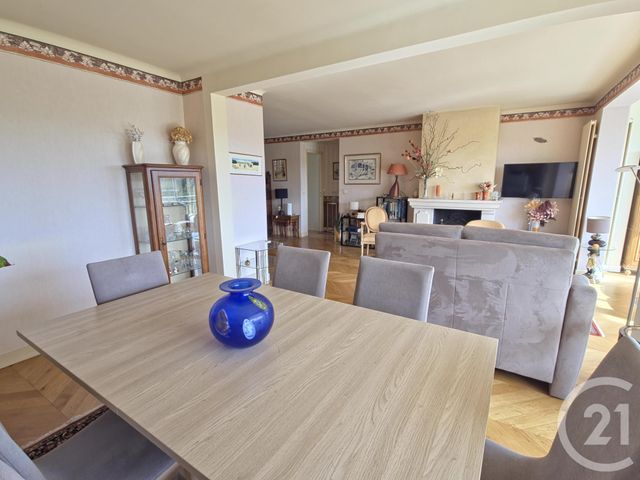 maison à vendre - 8 pièces - 193.4 m2 - THORIGNY SUR MARNE - 77 - ILE-DE-FRANCE - Century 21 Orquéra Immobilier