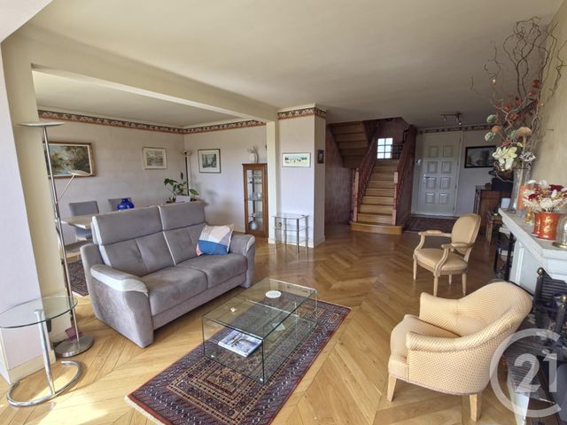 maison à vendre - 8 pièces - 193.4 m2 - THORIGNY SUR MARNE - 77 - ILE-DE-FRANCE - Century 21 Orquéra Immobilier