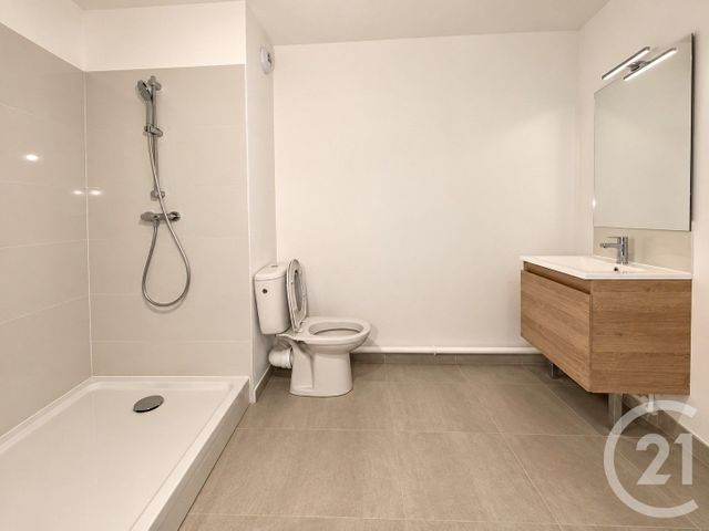 Appartement F1 à louer - 1 pièce - 28.88 m2 - POMPONNE - 77 - ILE-DE-FRANCE - Century 21 Orquéra Immobilier