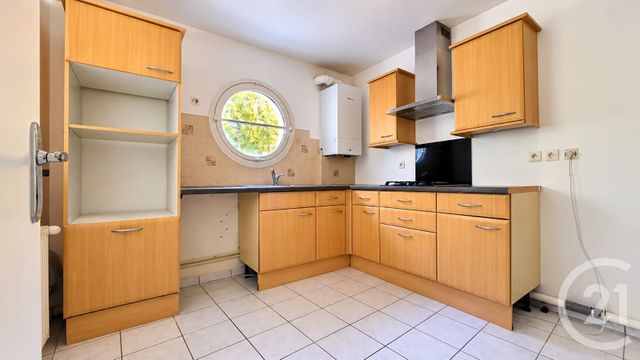 Appartement F3 à vendre - 3 pièces - 69.33 m2 - LAGNY SUR MARNE - 77 - ILE-DE-FRANCE - Century 21 Orquéra Immobilier