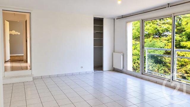 Appartement F3 à vendre - 3 pièces - 69.33 m2 - LAGNY SUR MARNE - 77 - ILE-DE-FRANCE - Century 21 Orquéra Immobilier