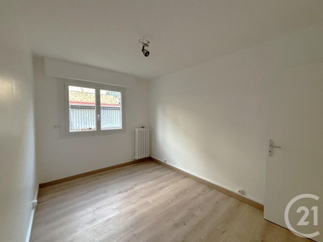 Appartement F3 à louer - 3 pièces - 48.42 m2 - THORIGNY SUR MARNE - 77 - ILE-DE-FRANCE - Century 21 Orquéra Immobilier