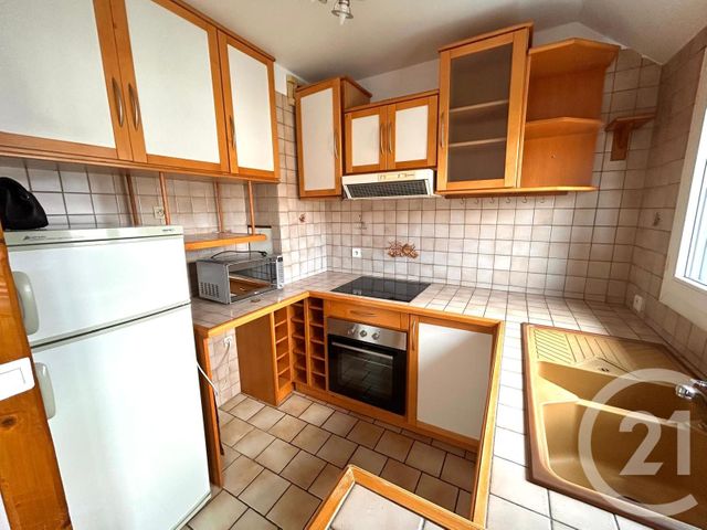 Appartement F1 à louer - 1 pièce - 30.26 m2 - THORIGNY SUR MARNE - 77 - ILE-DE-FRANCE - Century 21 Orquéra Immobilier