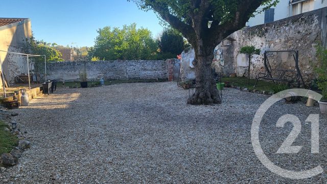 maison à vendre - 6 pièces - 137.5 m2 - DAMPMART - 77 - ILE-DE-FRANCE - Century 21 Orquéra Immobilier