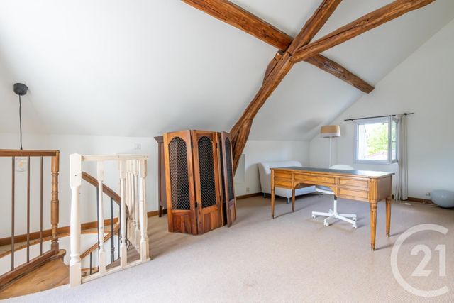 maison à vendre - 10 pièces - 242.3 m2 - DAMPMART - 77 - ILE-DE-FRANCE - Century 21 Orquéra Immobilier