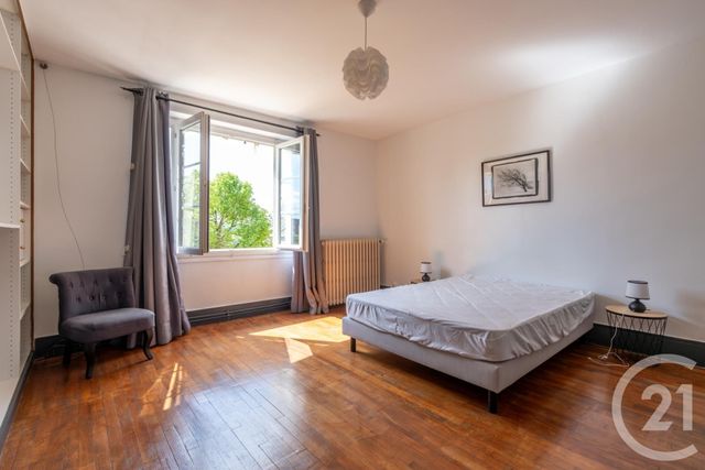 maison à vendre - 10 pièces - 242.3 m2 - DAMPMART - 77 - ILE-DE-FRANCE - Century 21 Orquéra Immobilier