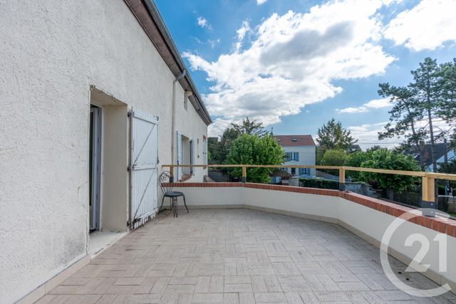 maison à vendre - 10 pièces - 242.3 m2 - DAMPMART - 77 - ILE-DE-FRANCE - Century 21 Orquéra Immobilier