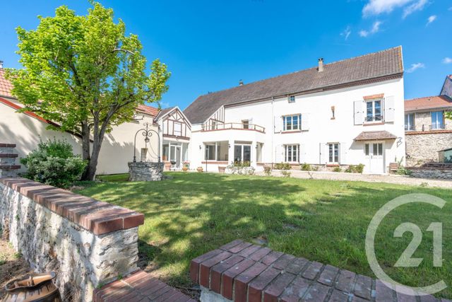 maison à vendre - 10 pièces - 242.3 m2 - DAMPMART - 77 - ILE-DE-FRANCE - Century 21 Orquéra Immobilier