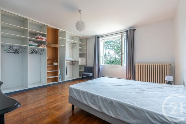 maison à vendre - 10 pièces - 242.3 m2 - DAMPMART - 77 - ILE-DE-FRANCE - Century 21 Orquéra Immobilier