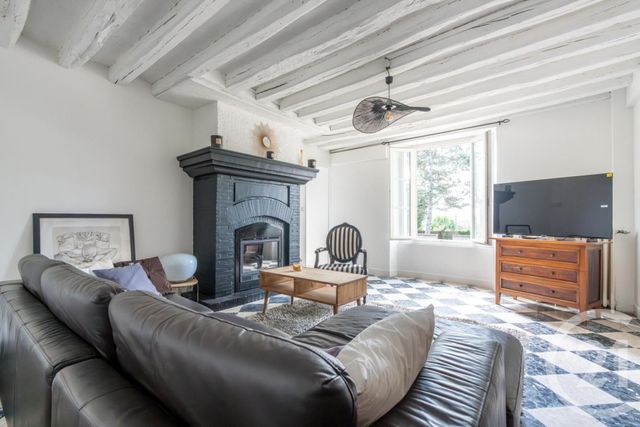 maison à vendre - 10 pièces - 242.3 m2 - DAMPMART - 77 - ILE-DE-FRANCE - Century 21 Orquéra Immobilier