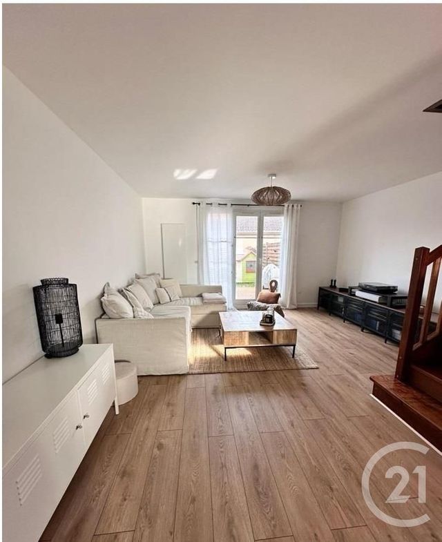 maison à vendre - 3 pièces - 65.73 m2 - BAILLY ROMAINVILLIERS - 77 - ILE-DE-FRANCE - Century 21 Orquéra Immobilier