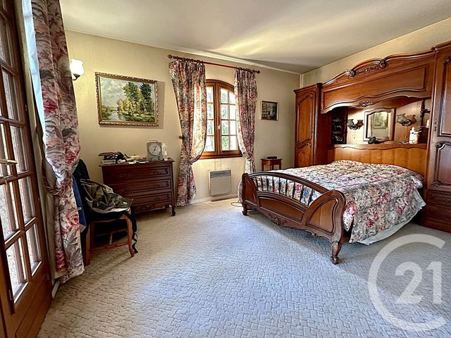 maison à vendre - 9 pièces - 205.55 m2 - THORIGNY SUR MARNE - 77 - ILE-DE-FRANCE - Century 21 Orquéra Immobilier