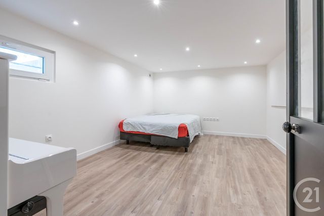 maison à vendre - 6 pièces - 129.0 m2 - THORIGNY SUR MARNE - 77 - ILE-DE-FRANCE - Century 21 Orquéra Immobilier