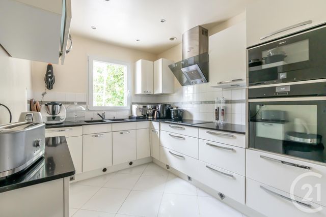 maison à vendre - 6 pièces - 129.0 m2 - THORIGNY SUR MARNE - 77 - ILE-DE-FRANCE - Century 21 Orquéra Immobilier