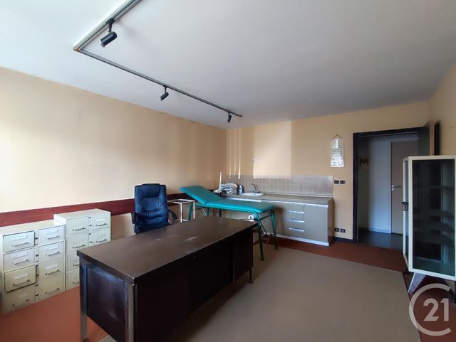 Afficher la photo en grand Appartement Local à vendre - 7 pièces - 164.0 m2 - THORIGNY SUR MARNE - 77 - ILE-DE-FRANCE - Century 21 Orquéra Immobilier