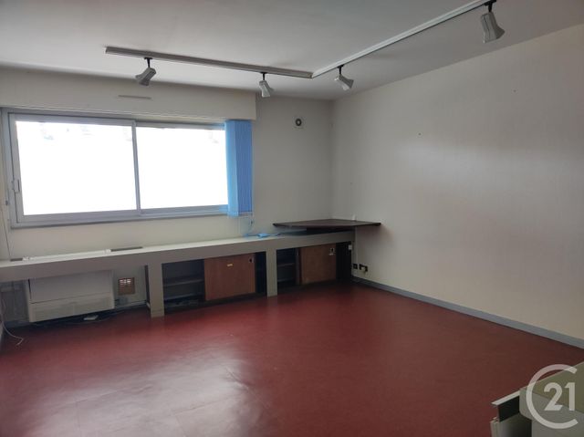 Afficher la photo en grand Appartement Local à vendre - 7 pièces - 164.0 m2 - THORIGNY SUR MARNE - 77 - ILE-DE-FRANCE - Century 21 Orquéra Immobilier