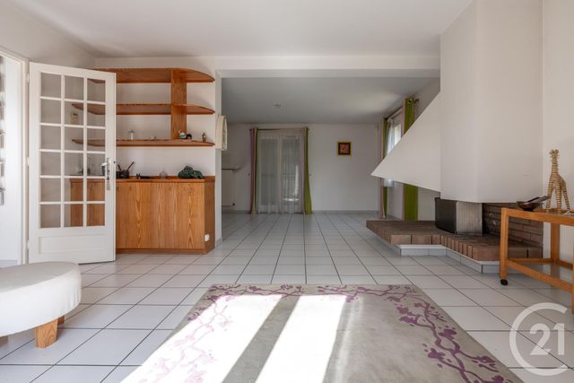 maison à vendre - 6 pièces - 147.3 m2 - THORIGNY SUR MARNE - 77 - ILE-DE-FRANCE - Century 21 Orquéra Immobilier