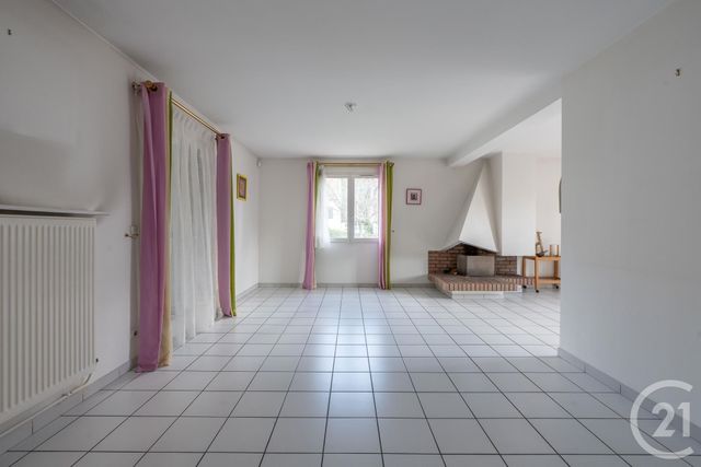 maison à vendre - 6 pièces - 147.3 m2 - THORIGNY SUR MARNE - 77 - ILE-DE-FRANCE - Century 21 Orquéra Immobilier