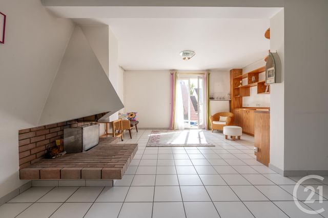 maison à vendre - 6 pièces - 147.3 m2 - THORIGNY SUR MARNE - 77 - ILE-DE-FRANCE - Century 21 Orquéra Immobilier