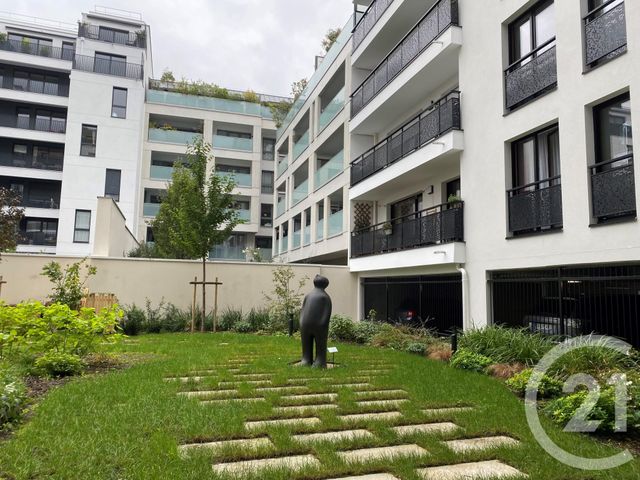 Afficher la photo en grand commerce à louer - 300.0 m2 - ISSY LES MOULINEAUX - 92 - ILE-DE-FRANCE - Century 21 Orquéra Immobilier