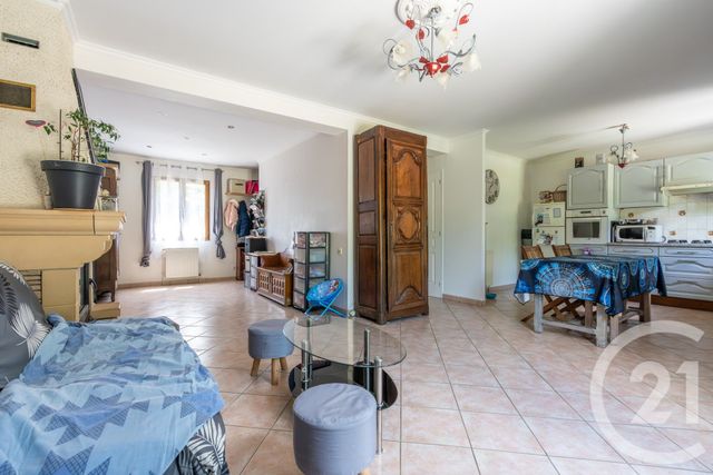 maison à vendre - 5 pièces - 86.48 m2 - DAMPMART - 77 - ILE-DE-FRANCE - Century 21 Orquéra Immobilier