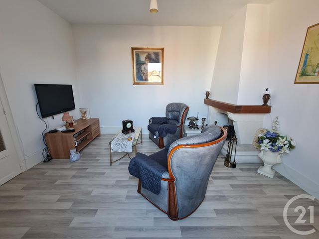 Afficher la photo en grand Appartement F4 à vendre - 4 pièces - 92.69 m2 - CHAMPIGNY SUR MARNE - 94 - ILE-DE-FRANCE - Century 21 Orquéra Immobilier
