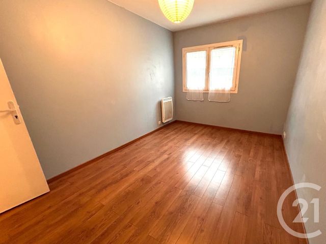 Appartement F3 à louer - 3 pièces - 60.7 m2 - THORIGNY SUR MARNE - 77 - ILE-DE-FRANCE - Century 21 Orquéra Immobilier