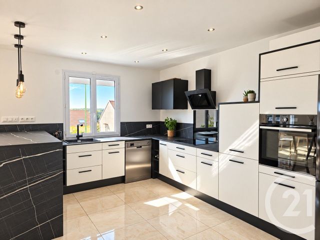 maison à vendre - 6 pièces - 93.34 m2 - DAMPMART - 77 - ILE-DE-FRANCE - Century 21 Orquéra Immobilier