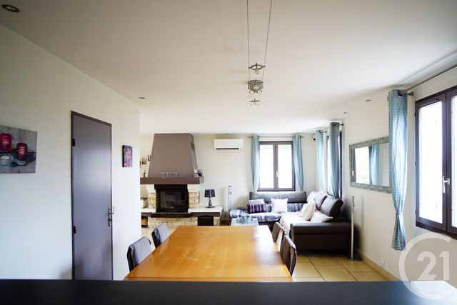 maison à vendre - 5 pièces - 112.25 m2 - MONTEVRAIN - 77 - ILE-DE-FRANCE - Century 21 Orquéra Immobilier