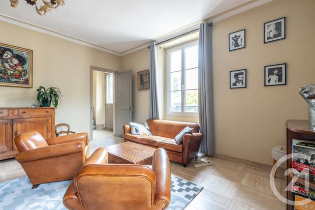 Afficher la photo en grand Appartement F2 bis à vendre - 2 pièces - 62.44 m2 - THORIGNY SUR MARNE - 77 - ILE-DE-FRANCE - Century 21 Orquéra Immobilier