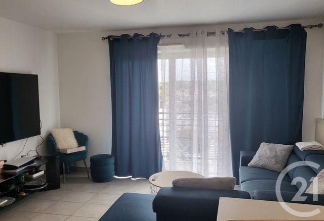 Appartement F3 à vendre - 3 pièces - 62.81 m2 - THORIGNY SUR MARNE - 77 - ILE-DE-FRANCE - Century 21 Orquéra Immobilier