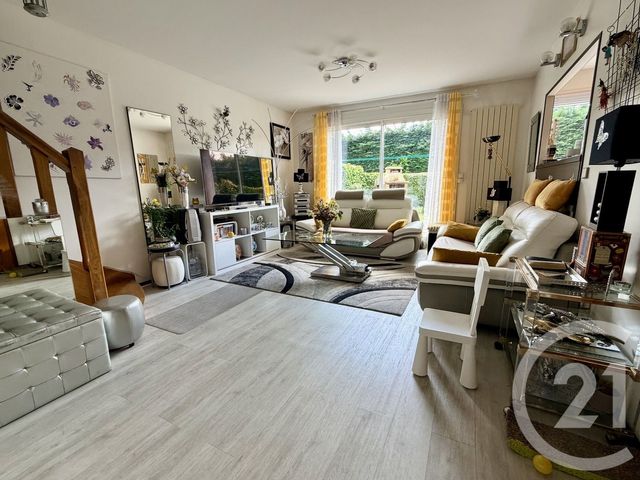 Appartement Duplex à vendre - 4 pièces - 77.28 m2 - THORIGNY SUR MARNE - 77 - ILE-DE-FRANCE - Century 21 Orquéra Immobilier