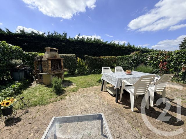 Appartement Duplex à vendre - 4 pièces - 77.28 m2 - THORIGNY SUR MARNE - 77 - ILE-DE-FRANCE - Century 21 Orquéra Immobilier