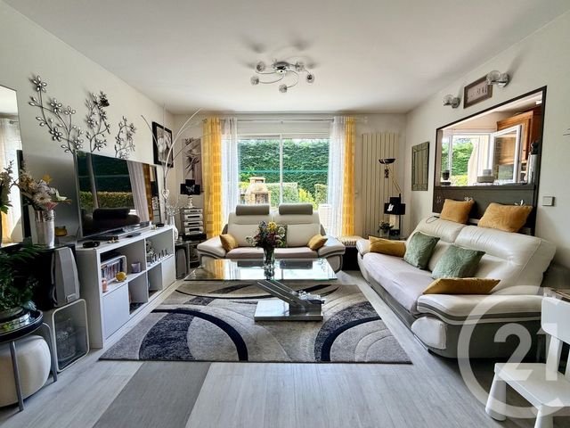 Appartement Duplex à vendre - 4 pièces - 77.28 m2 - THORIGNY SUR MARNE - 77 - ILE-DE-FRANCE - Century 21 Orquéra Immobilier