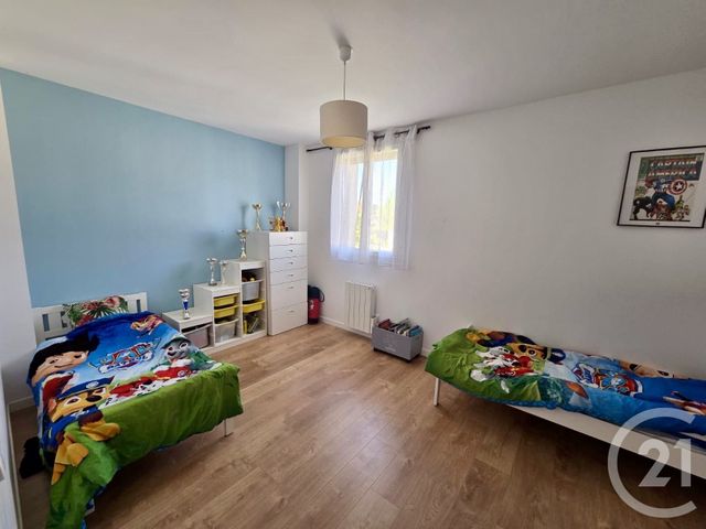 maison à vendre - 6 pièces - 118.0 m2 - CHELLES - 77 - ILE-DE-FRANCE - Century 21 Orquéra Immobilier