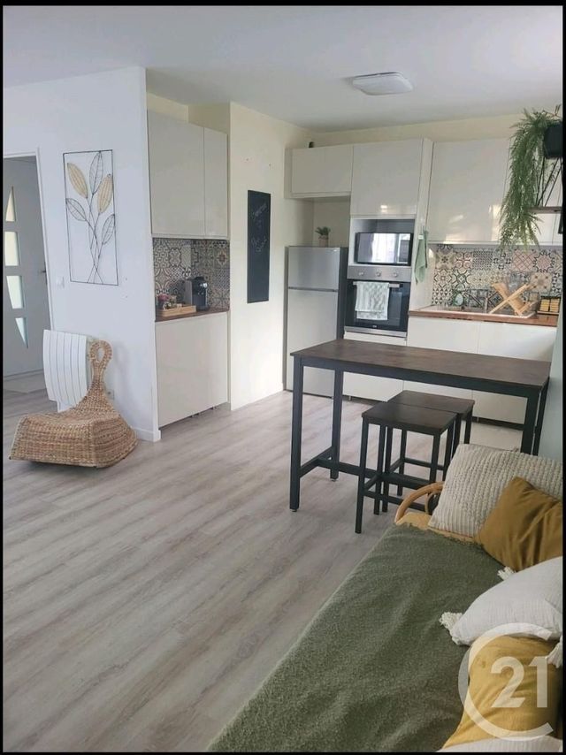 Appartement F2 à louer BAILLY ROMAINVILLIERS