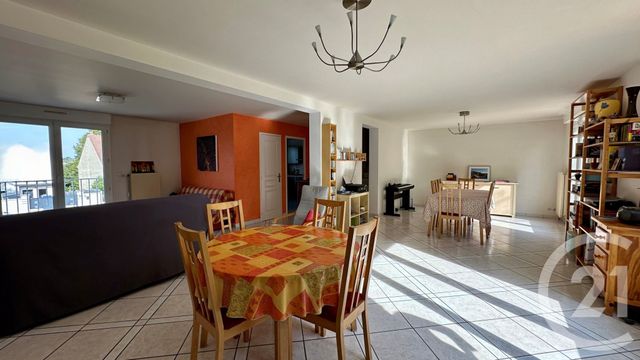 maison à vendre - 6 pièces - 165.4 m2 - MONTEVRAIN - 77 - ILE-DE-FRANCE - Century 21 Orquéra Immobilier