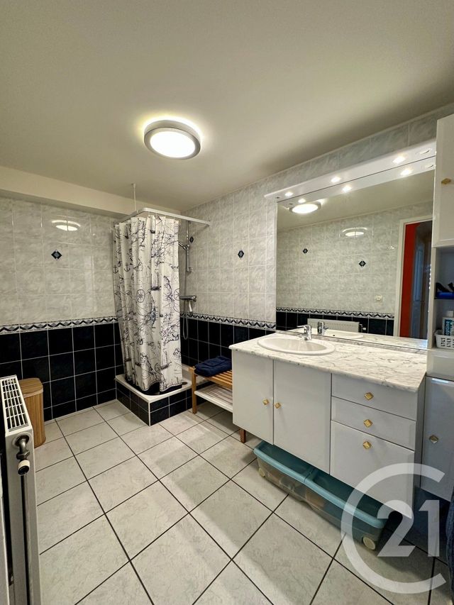 maison à vendre - 6 pièces - 165.4 m2 - MONTEVRAIN - 77 - ILE-DE-FRANCE - Century 21 Orquéra Immobilier