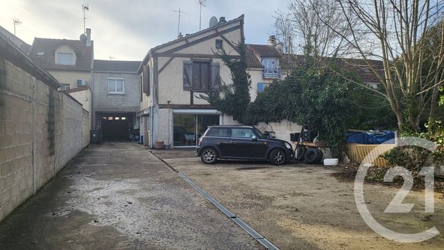 maison à vendre - 7 pièces - 193.0 m2 - CLAYE SOUILLY - 77 - ILE-DE-FRANCE - Century 21 Orquéra Immobilier