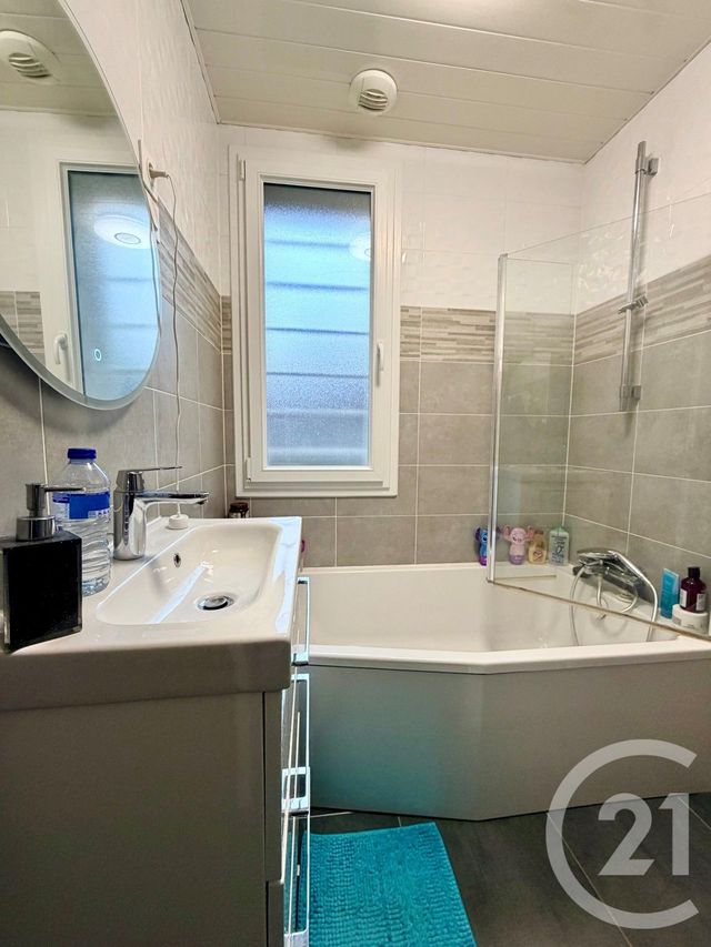 maison à vendre - 4 pièces - 92.27 m2 - LAGNY SUR MARNE - 77 - ILE-DE-FRANCE - Century 21 Orquéra Immobilier