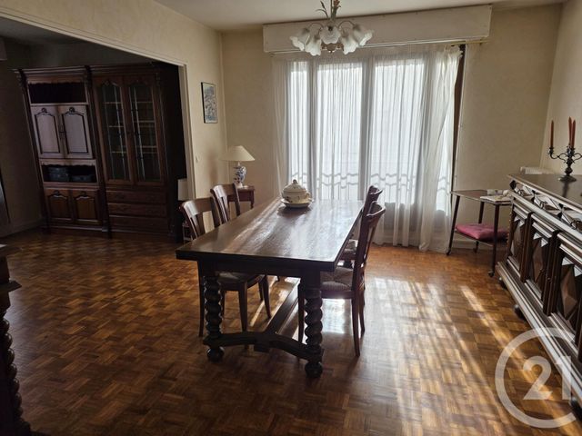 Appartement F3 à vendre - 3 pièces - 77.0 m2 - LAGNY SUR MARNE - 77 - ILE-DE-FRANCE - Century 21 Orquéra Immobilier