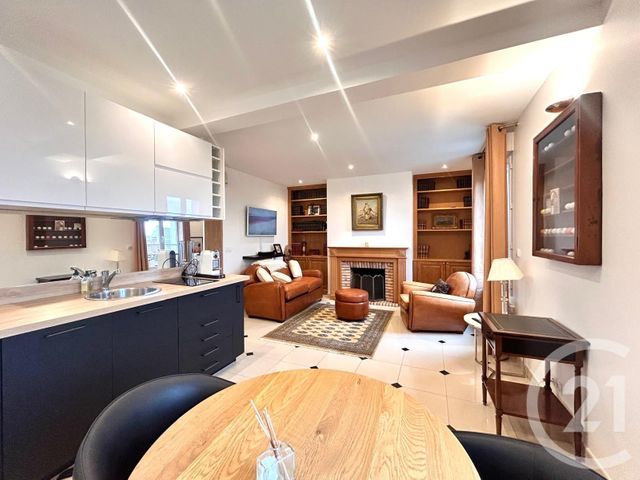 Appartement F1 à louer - 1 pièce - 27.59 m2 - JABLINES - 77 - ILE-DE-FRANCE - Century 21 Orquéra Immobilier