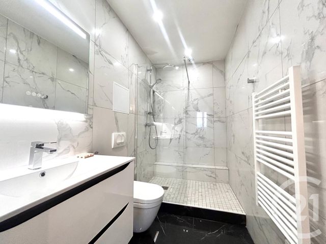 Appartement F1 à louer - 1 pièce - 27.59 m2 - JABLINES - 77 - ILE-DE-FRANCE - Century 21 Orquéra Immobilier