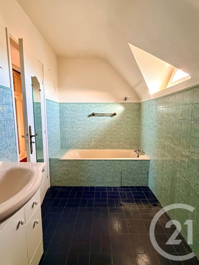 maison à vendre - 5 pièces - 126.28 m2 - THORIGNY SUR MARNE - 77 - ILE-DE-FRANCE - Century 21 Orquéra Immobilier