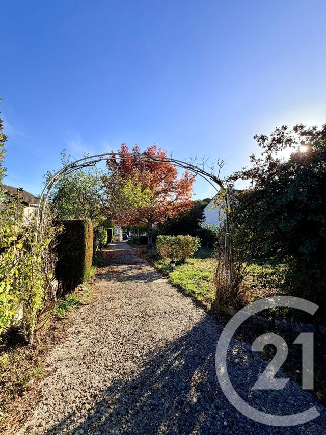 maison à vendre - 5 pièces - 126.28 m2 - THORIGNY SUR MARNE - 77 - ILE-DE-FRANCE - Century 21 Orquéra Immobilier