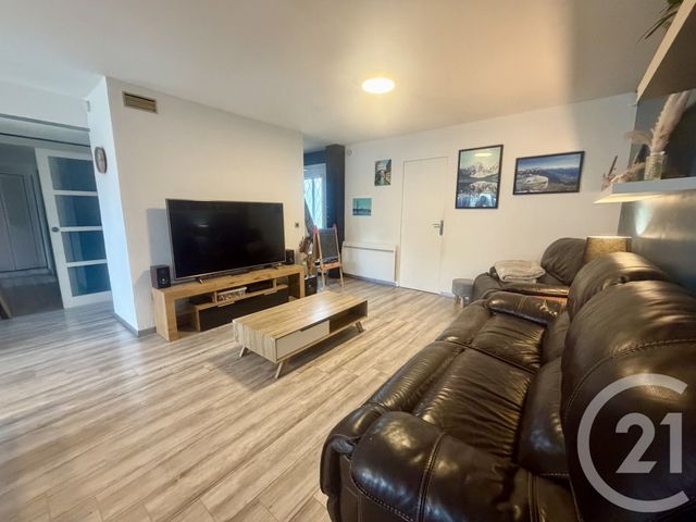 maison à vendre - 5 pièces - 90.0 m2 - TREMBLAY EN FRANCE - 93 - ILE-DE-FRANCE - Century 21 Orquéra Immobilier