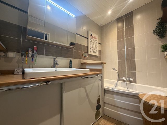 maison à vendre - 5 pièces - 90.0 m2 - TREMBLAY EN FRANCE - 93 - ILE-DE-FRANCE - Century 21 Orquéra Immobilier