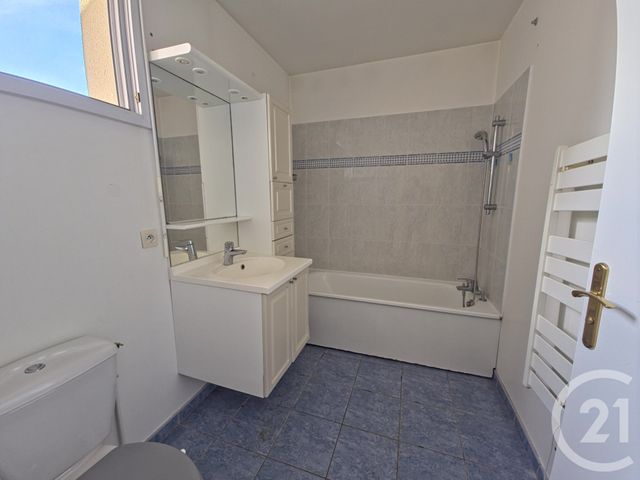 maison à vendre - 5 pièces - 90.59 m2 - CHELLES - 77 - ILE-DE-FRANCE - Century 21 Orquéra Immobilier