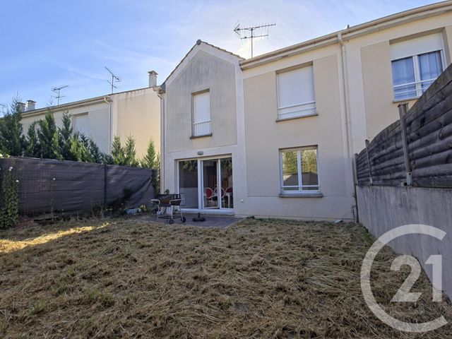 maison à vendre - 5 pièces - 90.59 m2 - CHELLES - 77 - ILE-DE-FRANCE - Century 21 Orquéra Immobilier